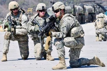 Mục kích Quân đội Mỹ - Hàn tập trận "Đại bàng non"