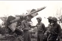 Tại sao Tên lửa SAM-2 trong tay Việt Nam lại lợi hại đến như vậy?