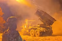 Nga tấn công xuyên biên giới, Ukraine trụ vững ở Kursk được bao lâu?