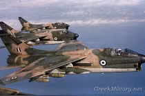 Máy bay chiến đấu A-7E của Hy Lạp gặp nạn