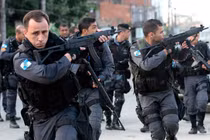 Ngạc nhiên 10 khẩu súng tiểu liên mạnh nhất hành tinh (2)