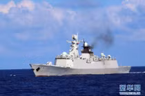 Chùm ảnh Hải quân TQ tập trận trái phép ở Hoàng Sa