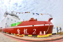 Lần đầu lộ diện nội thất siêu tàu phá băng Trung Quốc