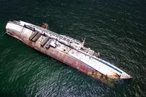 Sốc: Hải quân Indonesia 8 năm mất ít nhất 7 tàu chiến