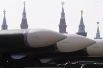Điểm top 7 vũ khí tương lai, “khủng” của Nga