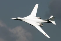 Nga thử thành công huyền thoại Tu-160 cải tiến: Tưởng mừng lại hóa lo! 