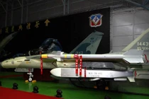 Đài Loan sắp sản xuất vũ khí khống chế sân bay TQ