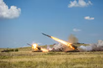 TQ thừa nhận sức mạnh TOS-1A Nga - thổi bay ngôi làng trong 7 giây