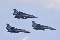 Ấn Độ chơi lớn, chi 6,5 tỷ USD mua 83 tiêm kích Tejas nội địa