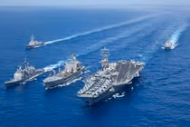 Đấu khẩu: Trung Quốc "tự tin" đánh chìm được tàu sân bay của Mỹ (P2)