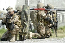 Ngạc nhiên với trang bị quá hiện đại của lính Bộ binh Pakistan