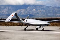 UAV TB-2 tung hoành trên chiến trường Nagorno-Karabakh "kinh dị" ra sao?