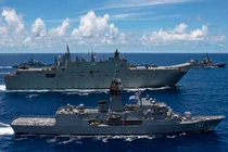 Chi tiết nhóm chiến hạm Australia cực mạnh đến Biển Đông đối đầu Trung Quốc