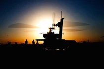 Mê mẩn vẻ đẹp trực thăng AH-64 Apache của Mỹ