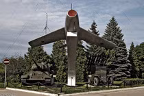 Ngạc nhiên dàn vũ khí trong công viên Cheboksary, Nga