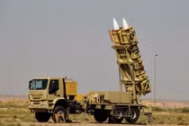 Vừa hết lệnh cấm vũ khí, Iran đã định gây sốc cả thế giới