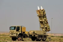 Vừa hết lệnh cấm vũ khí, Iran đã định gây sốc cả thế giới