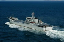 Hạm đội Đông Hải có thêm ba tàu đổ bộ Type 072B