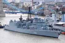 Khám phá tàu chiến Đức hỗ trợ đánh phiến quân IS