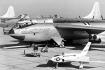 Top máy bay quân sự thống trị bầu trời suốt 60 năm