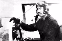 Trận chiến hào hùng, quyết tử của người phi công trẻ trên bầu trời Hà Nội