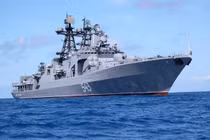 Khinh hạm Liên Xô lừng lẫy một thời "lột xác" với dàn vũ khí mới