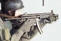 Xếp hạng 10 mẫu súng tiểu liên hàng đầu thế giới hiện nay (P1)