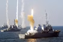 Sau khi “kề dao” sát cổ Nga, Mỹ tiếp tục ra tay với Trung Quốc 