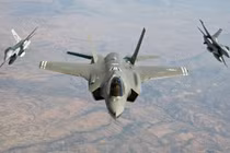 Vì sao F-35 sẽ trở thành mồi ngon cho Su-30/35?