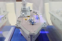 Muốn đóng tàu đổ bộ trực thăng: Nga không tự lượng sức?