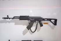 Quốc tế nói gì về súng phóng lựu do Việt Nam sản xuất?