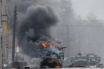 Mỹ chuyển thêm tên lửa cho Ukraine, máy bay Nga bị thách thức