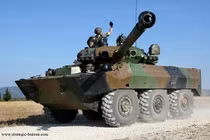 Điểm mặt 10 xe tăng bánh lốp "khủng" nhất thế giới (2)