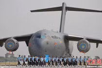 Xem Không quân Ấn Độ duyệt binh hoành tráng