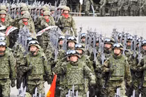 Mục kích Lực lượng Phòng vệ Nhật Bản diễu binh hoành tráng