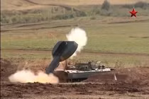 Sức mạnh xe phá mìn “rồng phun lửa nhiều đầu” UR-77 Nga