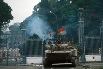 QĐND Việt Nam sử dụng loại “cua đồng” nào trong chiến dịch Xuân 1975? 