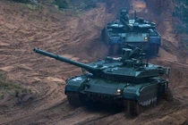 Hai mẫu xe tăng chủ lực hàng đầu của Lục quân Nga hiện nay