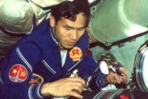 Tiết lộ thí nghiệm trên không gian của phi công Phạm Tuân (1)