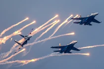 Phi đội Hiệp sĩ Nga: Biểu tượng sức mạnh Không quân Nga