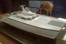 Indonesia trình làng tàu đổ bộ bọc thép X18