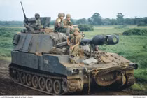 Pháo tự hành M109 Paladin của Mỹ 60 năm tuổi vẫn “đáng gờm”