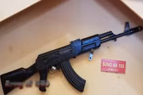 Bất ngờ: Việt Nam đã sản xuất được súng AK-103 hiện đại từ năm 2013