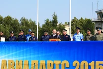 Theo dõi khai mạc đọ sức không quân quốc tế Aviadarts 2015