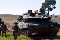 Đan Mạch đồng thuận bắt buộc nhập ngũ cho nữ giới