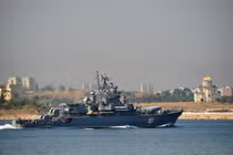 Hạm đội Biển Đen Nga tập trận đáp trả NATO