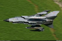 Lộ vũ khí "khủng" nước Anh triển khai chống ISIL