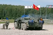 Thiết giáp BTR-80 cháy động cơ, đội tuyển Hóa học Việt Nam chịu thiệt