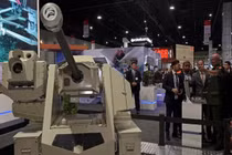 Chiêm ngưỡng vũ khí “khủng” tại triển lãm quốc phòng Thái Lan