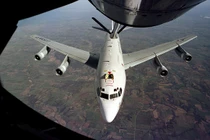 Thèm thuồng 39 loại máy bay “khủng” của Mỹ (2)